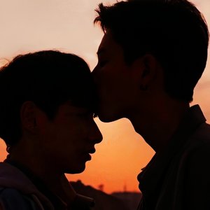 日韩日韩女性交做爱视频免费看
